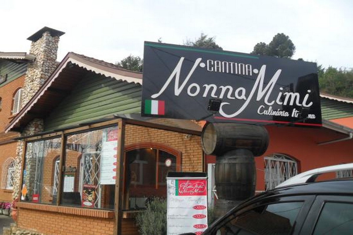 Nonna Mimi Cantina