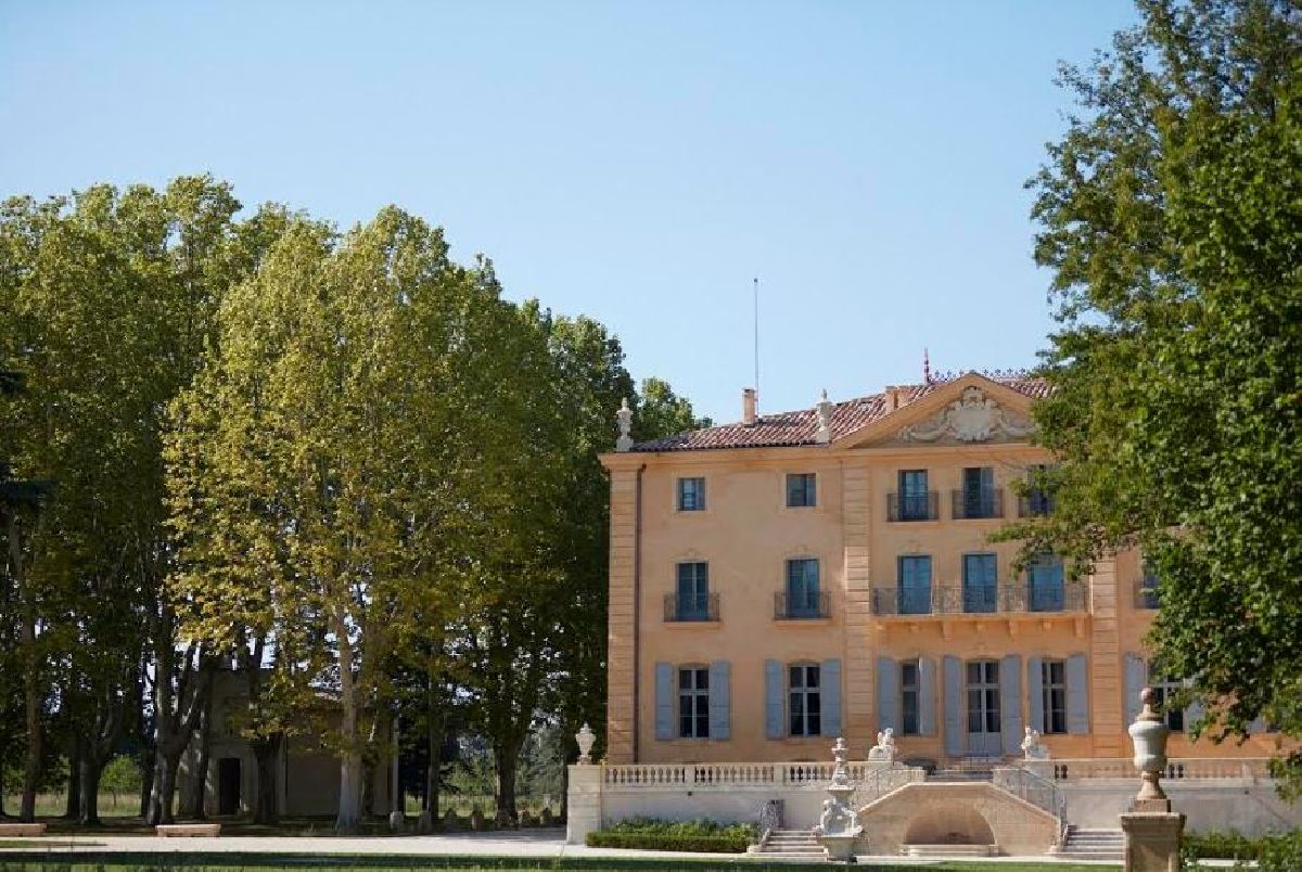 HOTEL NA FRANÇA OFERECE ATIVIDADES PARA EXPLORAR AS DESLUMBRANTES PAISAGENS DA PROVENCE