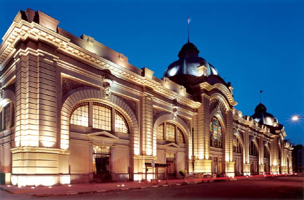 MERCADO MUNICIPAL PAULISTANO COMEMORA 87 ANOS JUNTO COM ANIVERSÁRIO DE SÃO PAULO