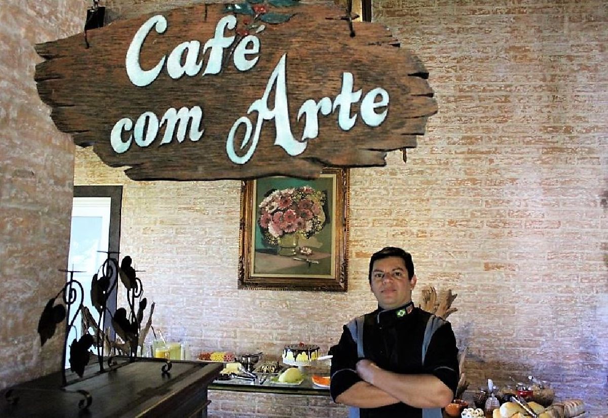 NOVO CHEF CONFEITEIRO NA POUSADA PEDRAS E SONHOS EM MONTE VERDE / MG