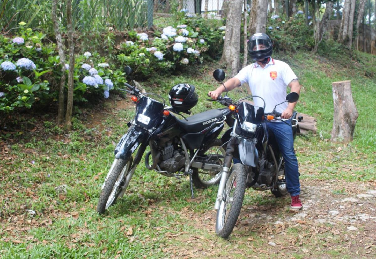 POUSADA PEDRAS E SONHOS OFERECE LOCAÇÃO DE MOTOS PARA EXPLORAR AS BELEZAS ESCONDIDAS DE MONTE VERDE