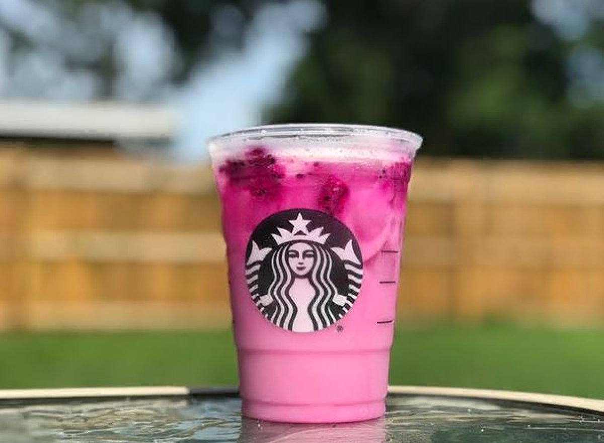 STARBUCKS TRAZ BEBIDAS ICÔNICAS DE VERÃO PARA OS CONSUMIDORES BRASILEIROS