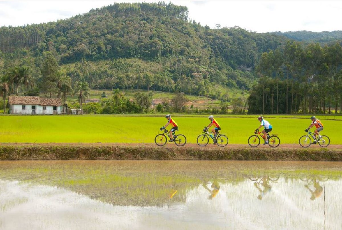 5 VIAGENS DE BICICLETA NO BRASIL PARA 2021