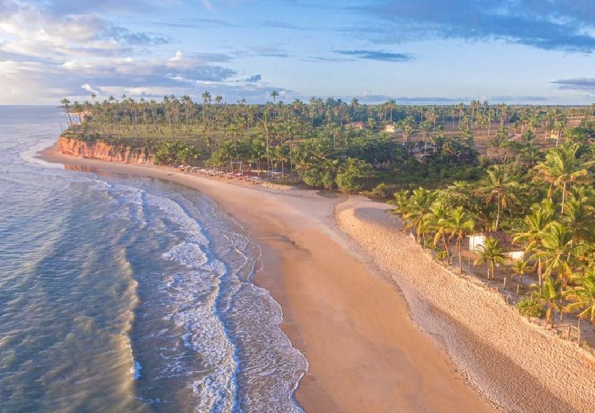 PRADO É UM REFÚGIO DE TRANQUILIDADE E BELEZAS NATURAIS NO SUL DA BAHIA