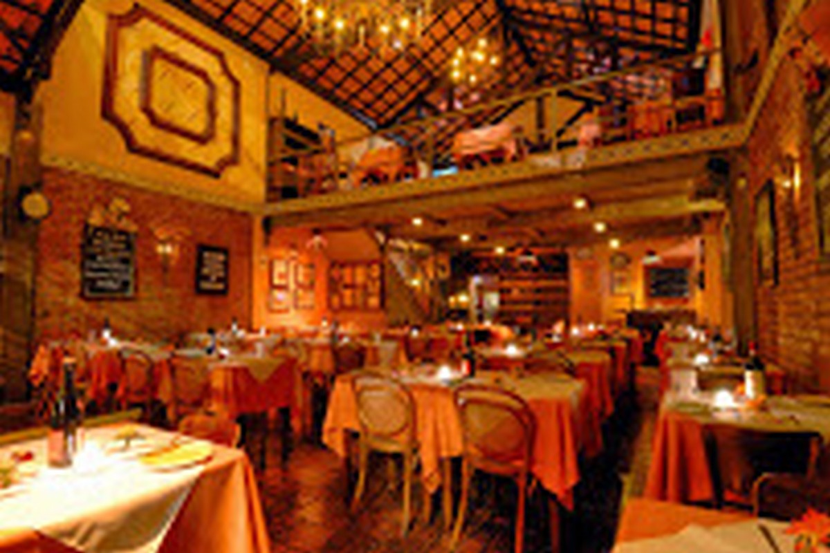 RESTAURANTE DONA CARMELA