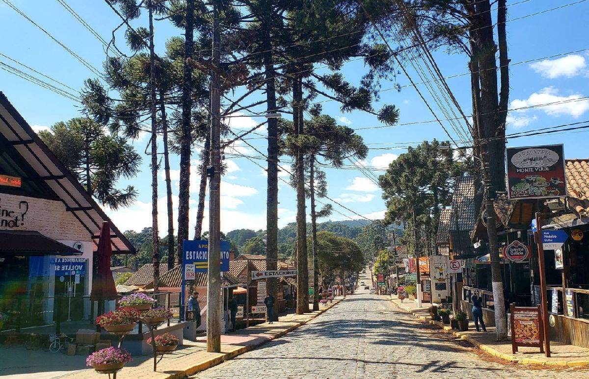 MONTE VERDE SE APRESENTA COLORIDA PARA A TEMPORADA DE PRIMAVERA