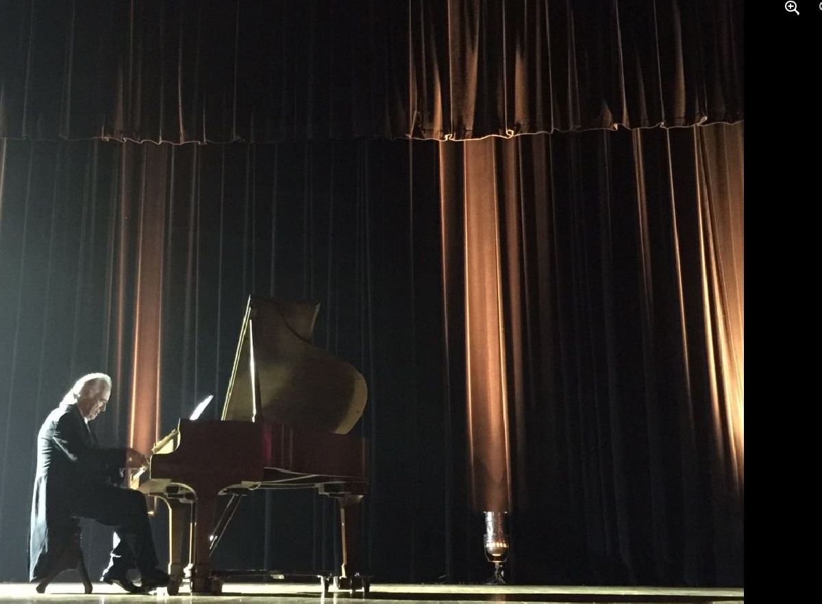 JOÃO CARLOS MARTINS E BACHIANA SESI-SP REALIZAM CONCERTO GRATUITO NO TEATRO GAZETA