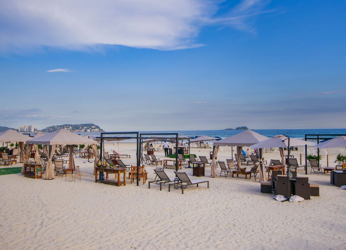 CASA GRANDE HOTEL RESORT & SPA INAUGURA BEACH CLUB EXCLUSIVO PARA A TEMPORADA DE VERÃO