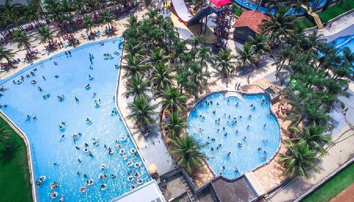 DOS TOBOÁGUAS ÀS PISCINAS INFANTIS: AS MELHORES ATRAÇÕES DO CASTELO PARK AQUÁTICO