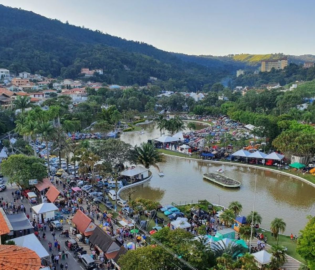 8º ENCONTRO BRASILEIRO DE AUTOS ANTIGOS DE ÁGUAS DE LINDÓIA JÁ TEM DATA MARCADA PARA 2023 E ESPERA REUNIR 500 MIL PESSOAS