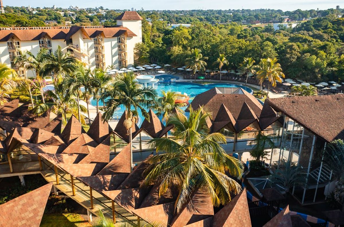 COM RECREAÇÃO, BOA COMIDA E MÚSICA AO VIVO, RECANTO CATARATAS THERMAS RESORT É UMA ÓTIMA OPÇÃO PARA COMEMORAR O DIA DOS PAIS