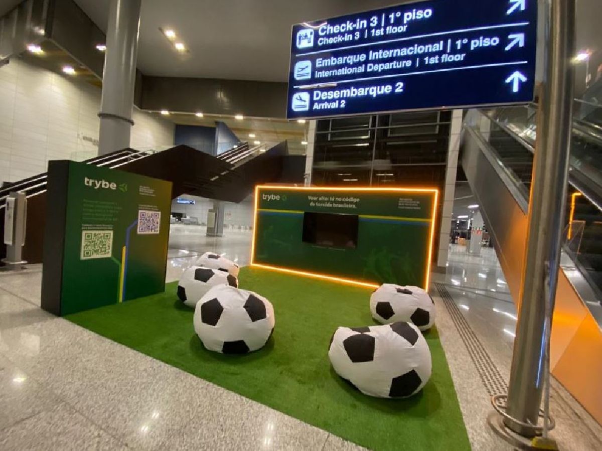 AEROPORTO INTERNACIONAL DE BELO HORIZONTE TRANSMITE JOGOS DA COPA DO MUNDO