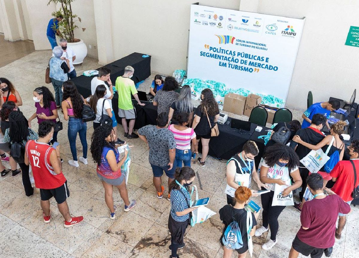 Foz do Iguaçu sedia maior fórum científico de Turismo do Brasil
