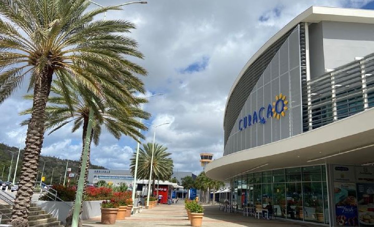 Aeroporto Internacional de Curaçao é finalista no Routes Americas Awards 2023