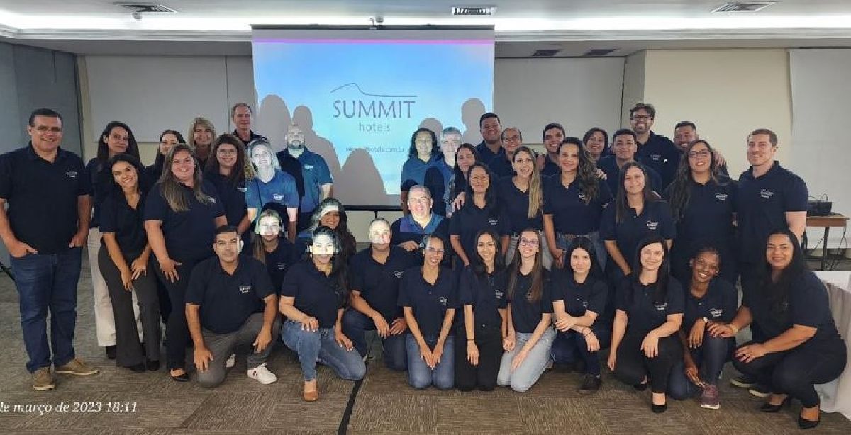 Summit Hotels realiza encontro com gestores na capital paulista
