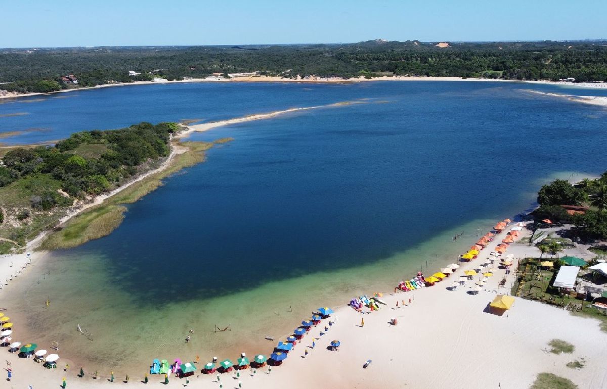 Dia do Trabalho: Curta 5 das 26 lagoas de Nísia Floresta hospedando-se no all inclusive Praia Bonita Resort