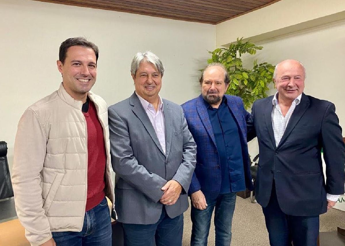 Rossi & Zorzanello prestigia posse do novo secretário de Turismo de Gramado