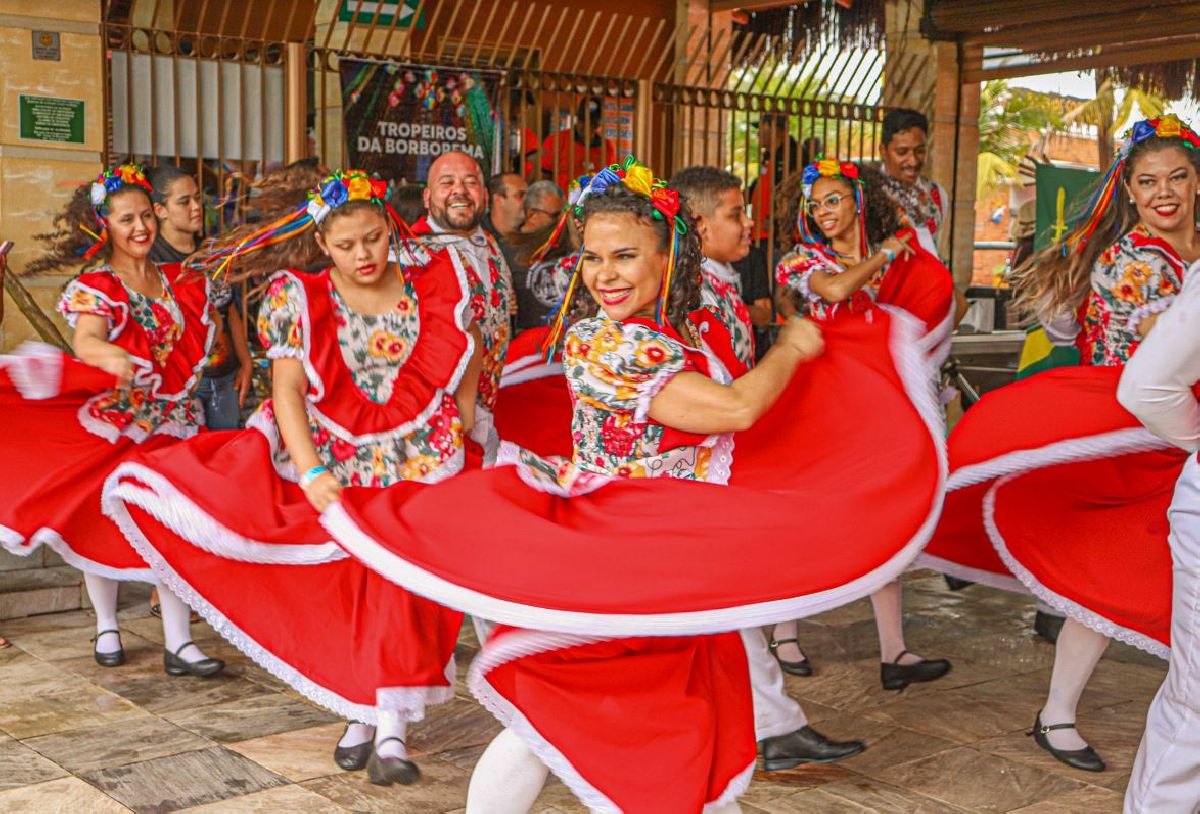 Thermas dos Laranjais recebe 24 grupos durante o Festival  do Folclore de Olímpia