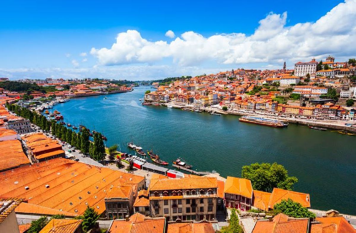 Lisboa e Porto estão entre os destinos mais procurados por brasileiros via Air Europa