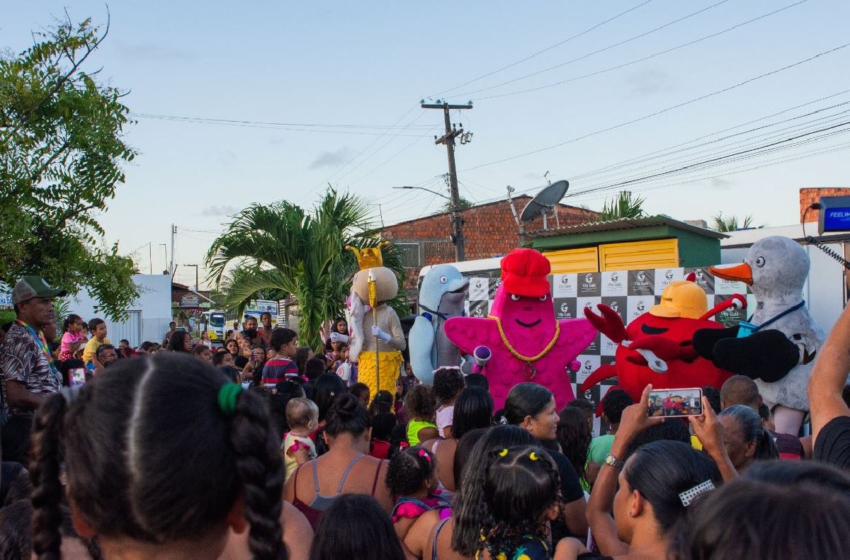Vila Galé Alagoas realiza festa para 600 crianças de Barra de Santo Antônio