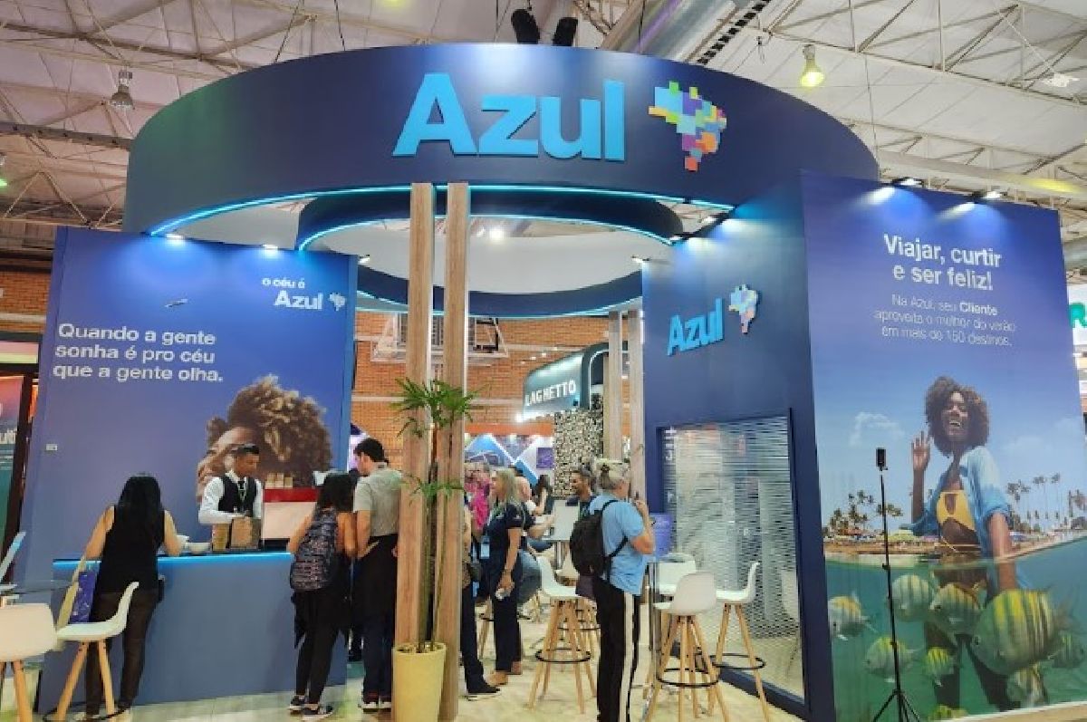  Azul e Azul Viagens participam do Festuris para divulgar os voos da alta temporada e sua expansão internacional 