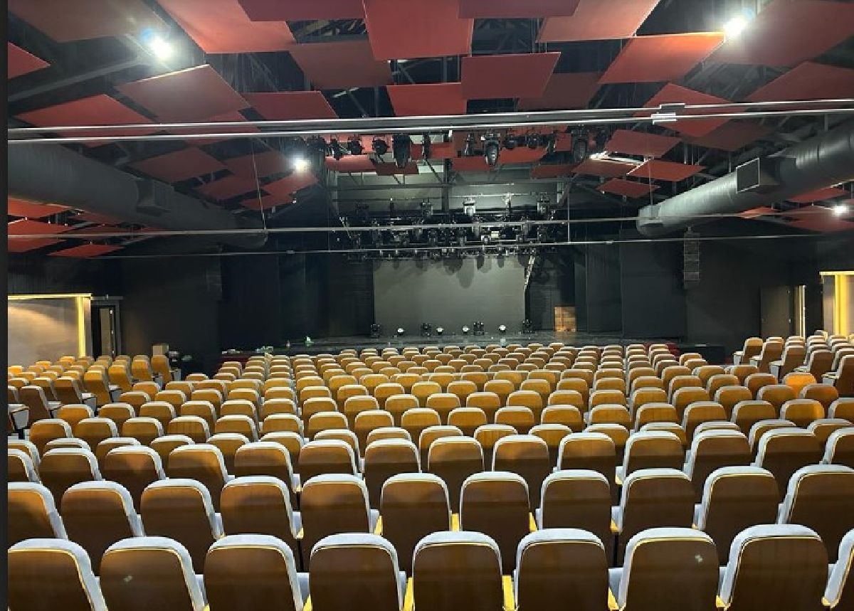 Costão do Santinho Resort inaugura moderno teatro