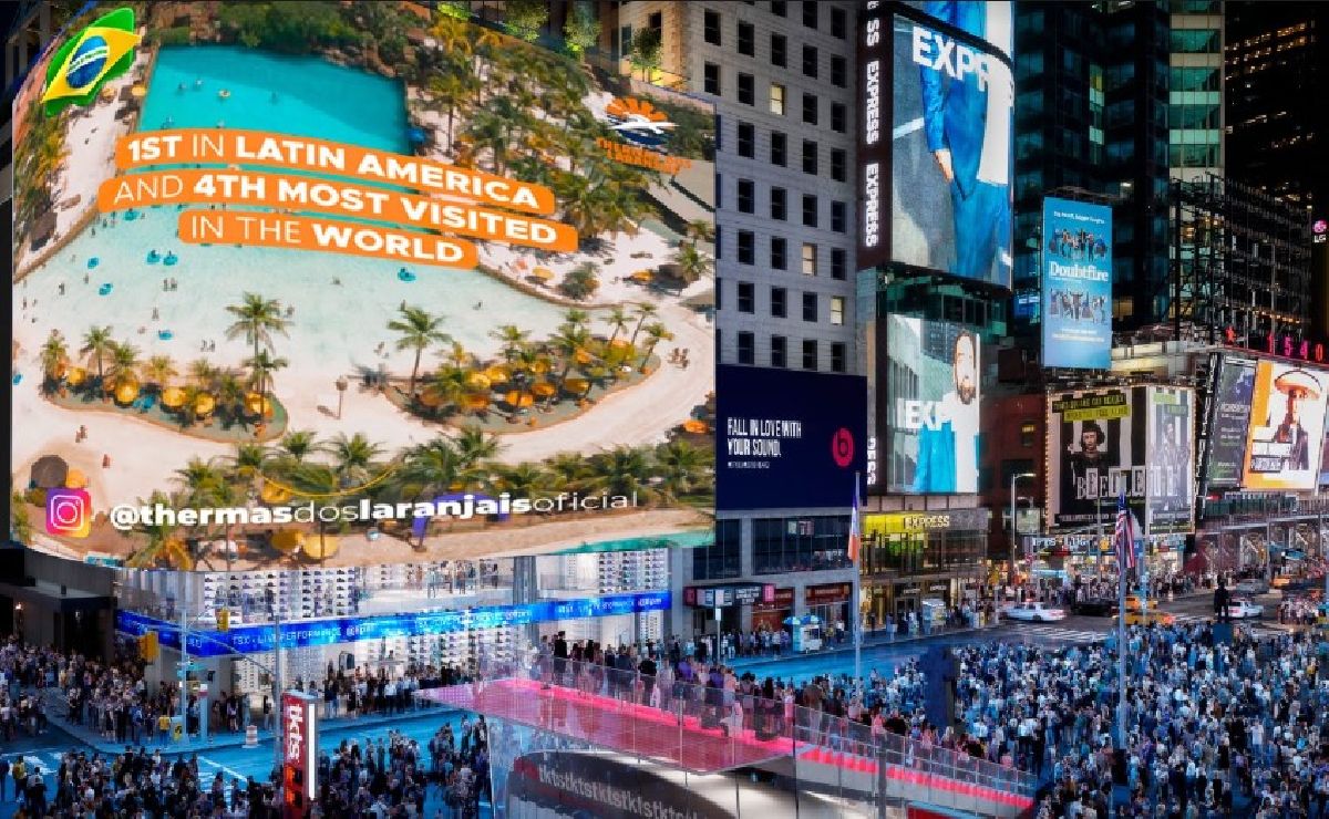 Thermas dos Laranjais anuncia chegada do verão na Times Square