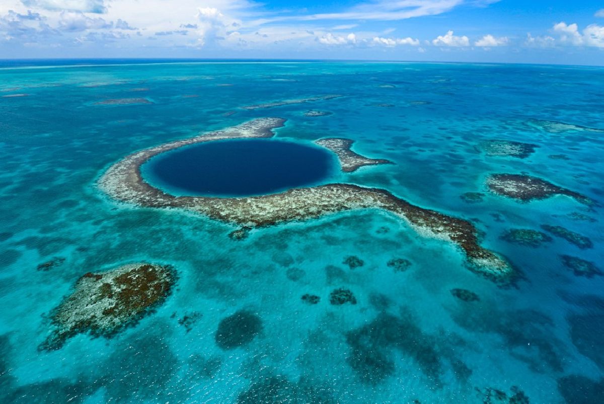 Turismo de Belize alcança marcos significativos em 2023, demonstrando recuperação do setor