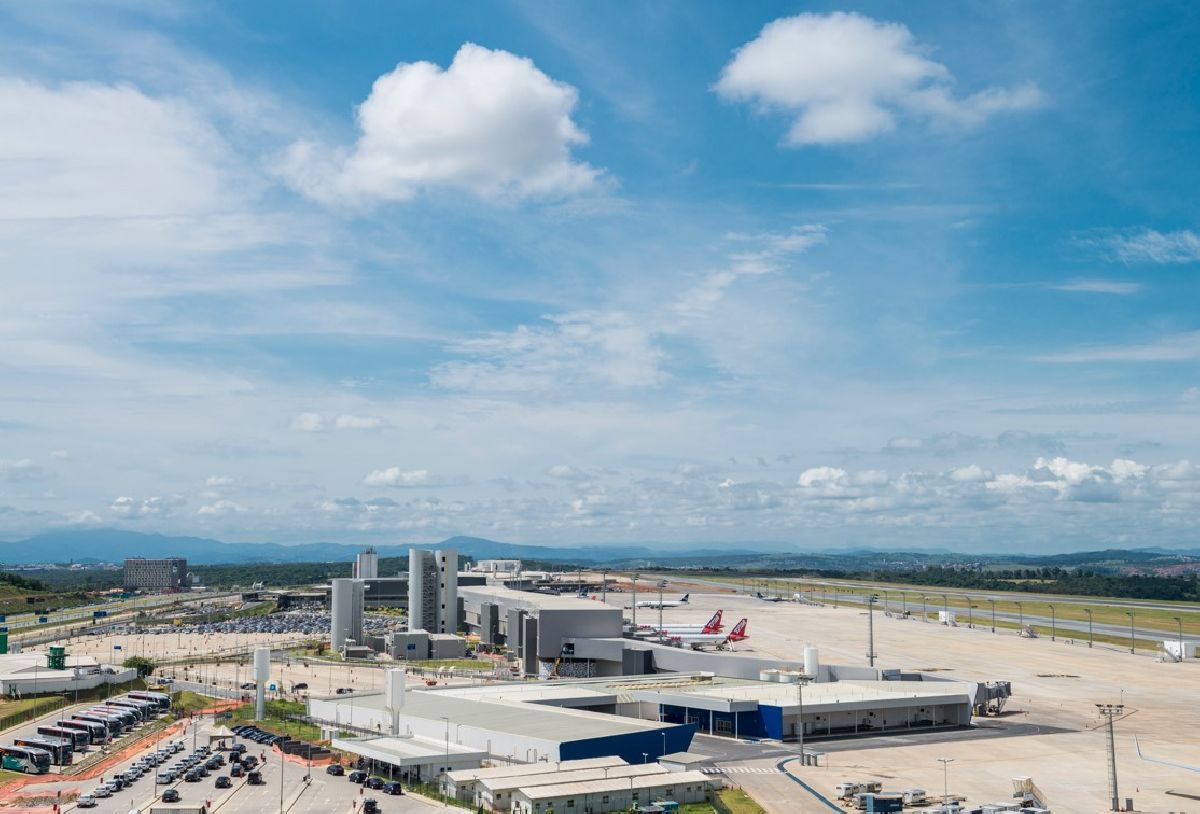 Cerca de 1 milhão de passageiros deve circular pelo BH Airport até o fim de janeiro