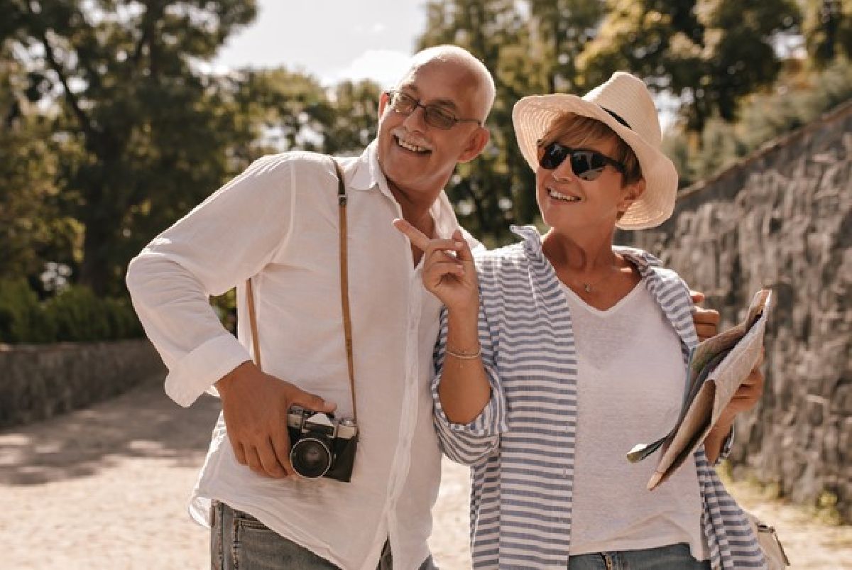 Veja dicas para receber bem turistas idosos