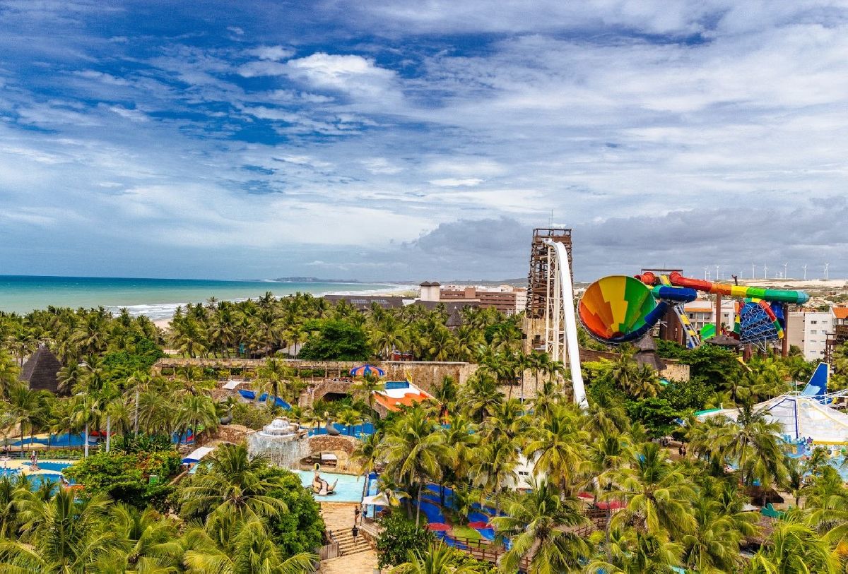 Em ritmo de folia! Beach Park anuncia programação de Carnaval para toda a família