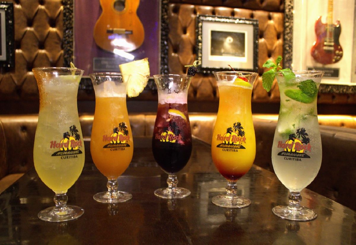Hard Rock Cafe Curitiba revela segredos dos drinks mais icônicos da casa