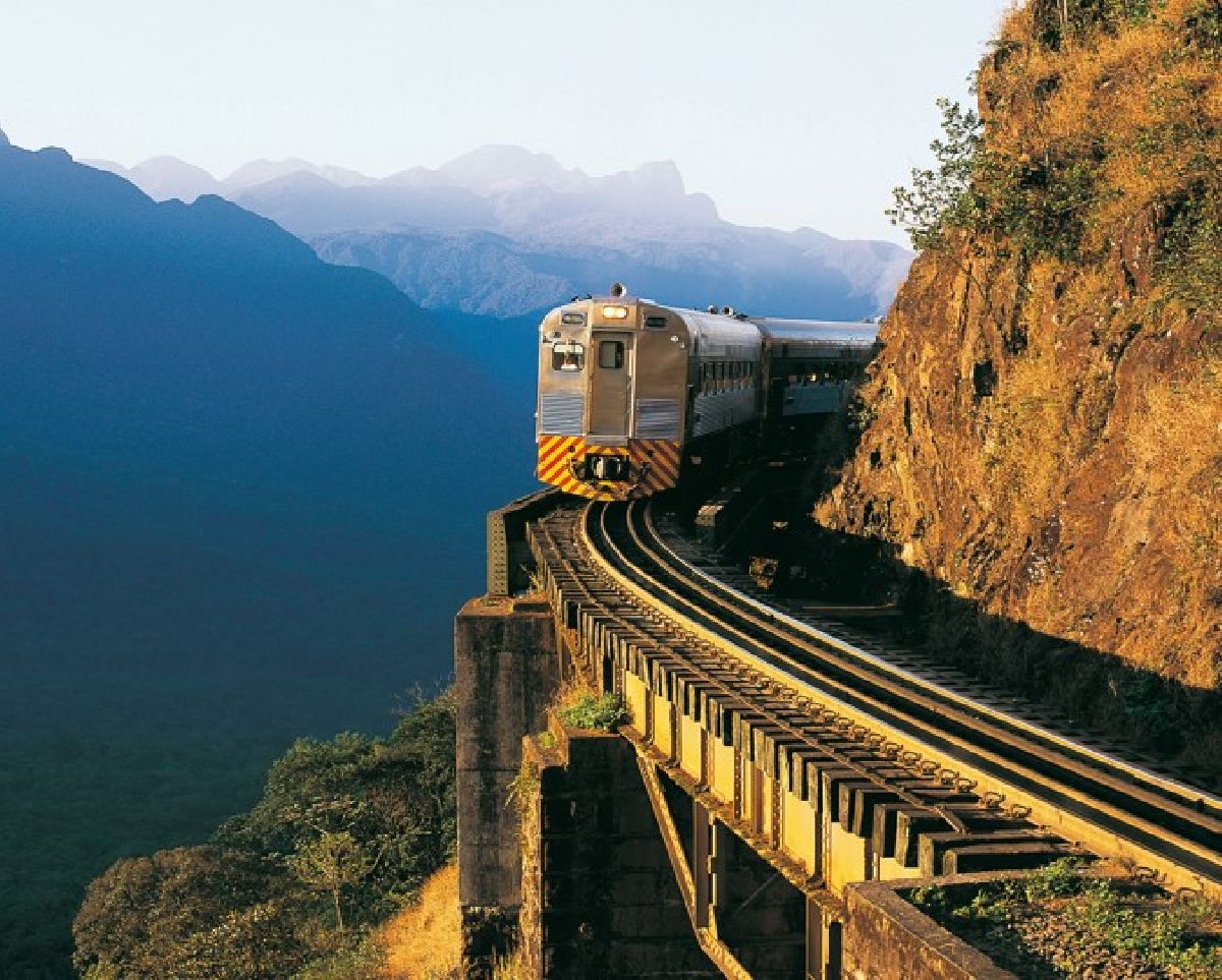 Serra Verde Express lança pacotes combinados de trem e aéreo com saídas de São Paulo e Brasília