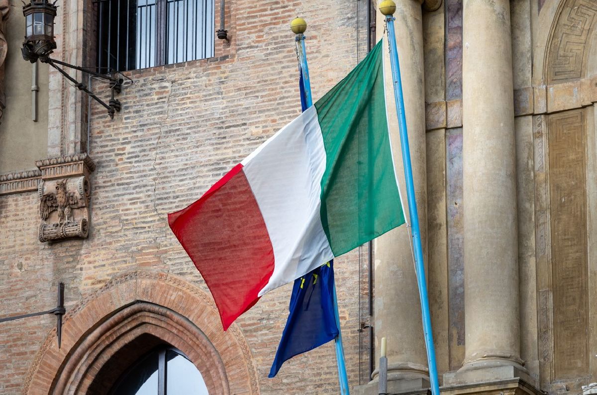 Itália lidera número de cidadanias com mais de 213 mil novos estrangeiros
