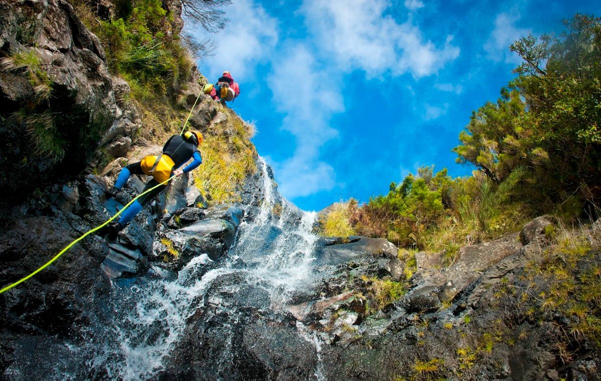 Aventura na Ilha da Madeira: conheça as principais atividades de alta adrenalina do destino português