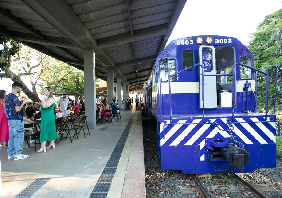 Trem Republicano promove jantar em comemoração ao Dia das Mães