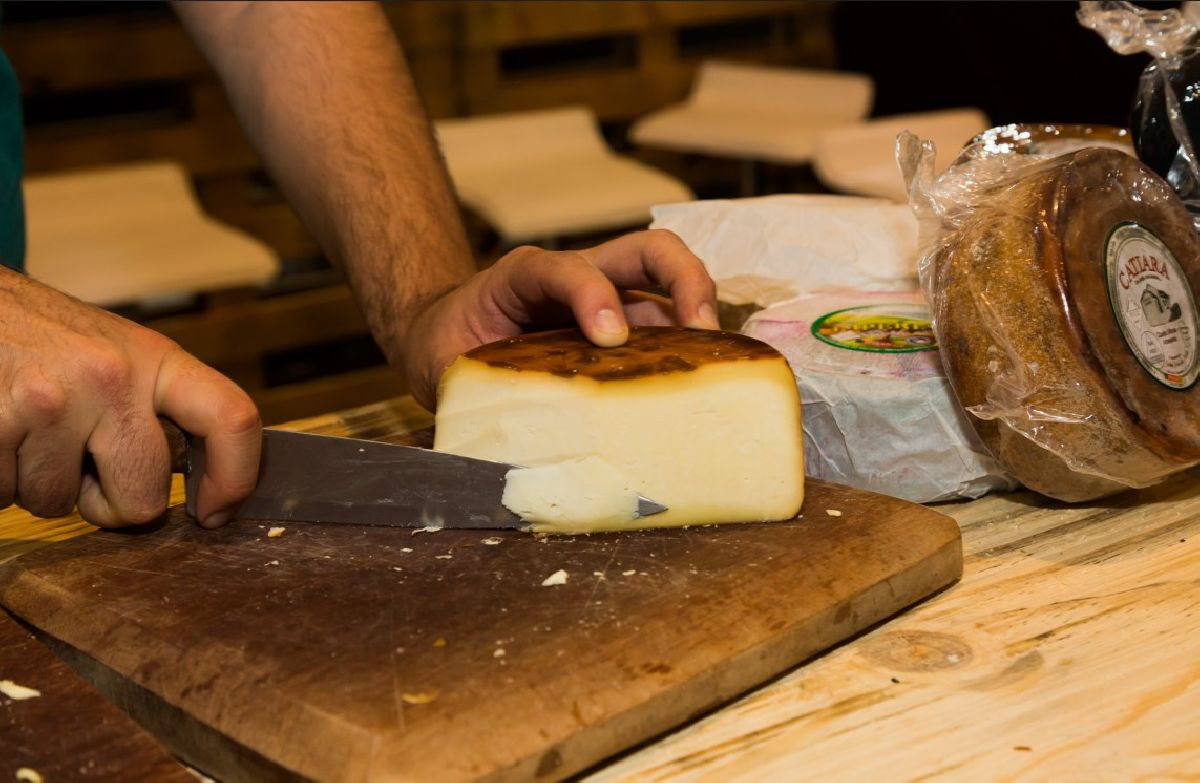 Dia dos Queijos Artesanais de Minas (16/5) homenageia símbolo da gastronomia mineira