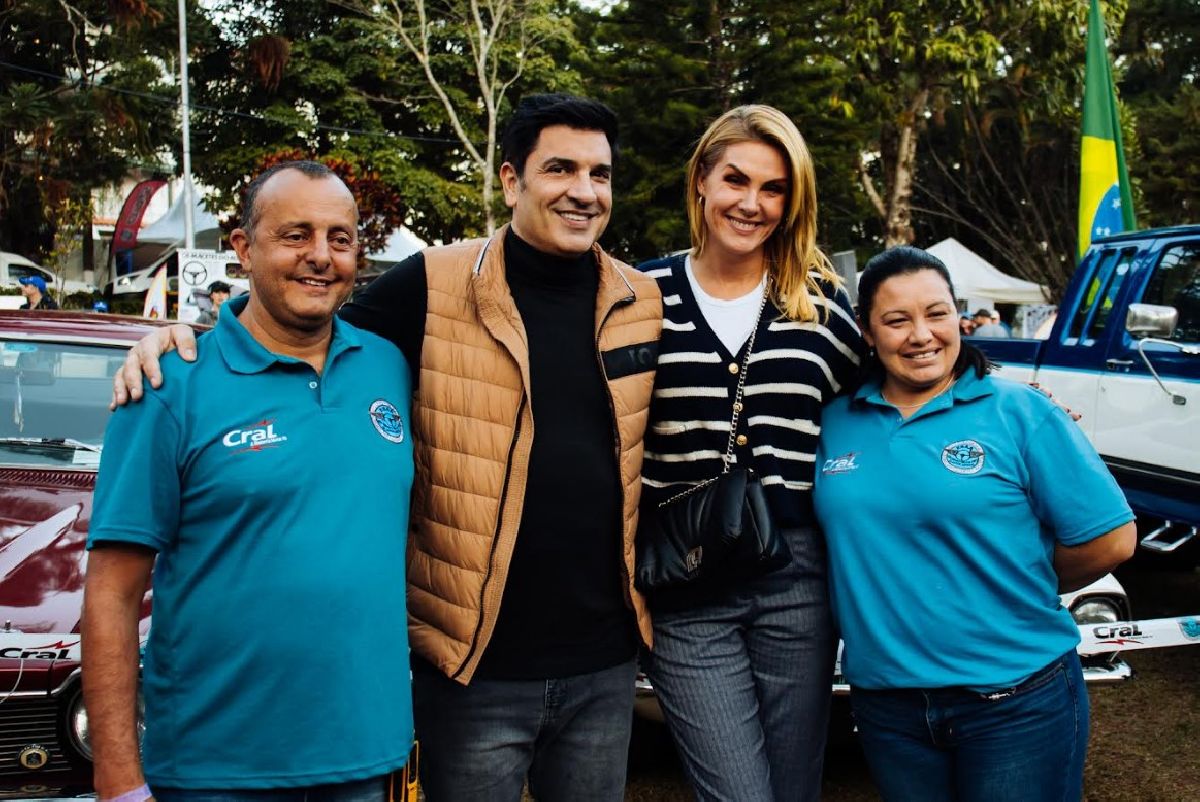 Edu Guedes e Ana Hickmann visitam a 9ª Edição do Encontro Brasileiro de Autos Antigos de Águas de Lindoia