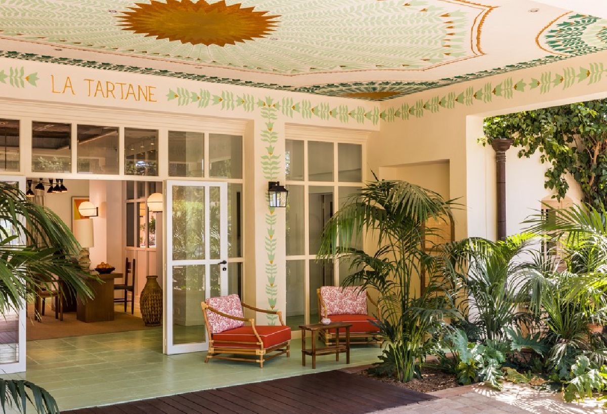 La Tartane Saint-Tropez: sofisticação, arte e laços com o Brasil no coração da Riviera Francesa