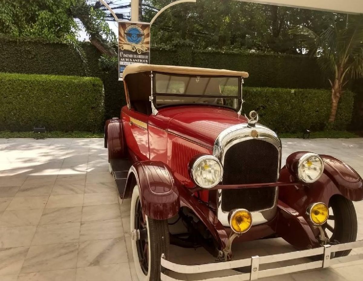 Chrysler comemora 100 anos e é destaque na edição especial do Encontro Brasileiro de Autos Antigos