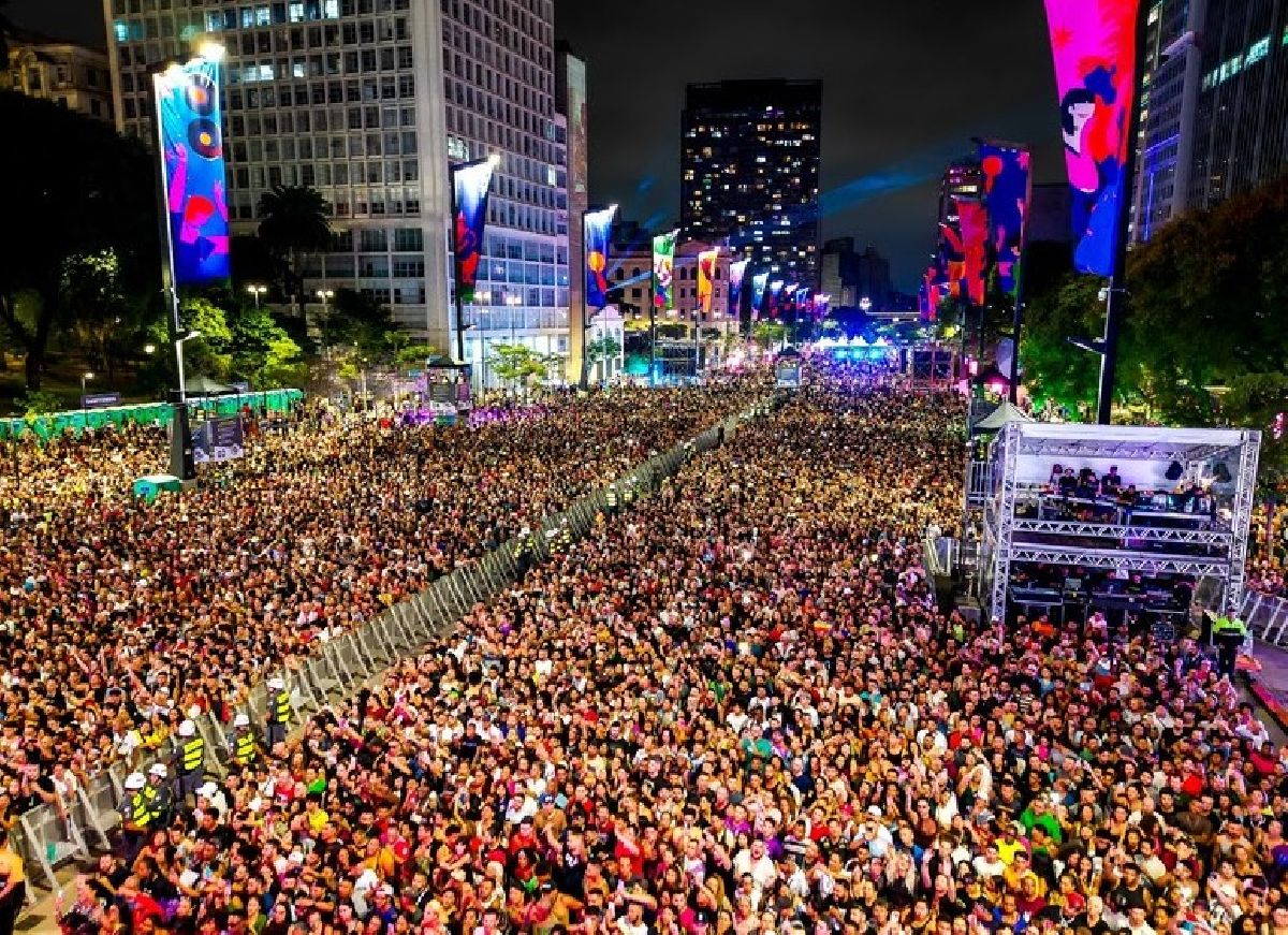  Com o tema “20 anos em 24 horas”, Virada Cultural 2025 será a maior da história, com mais de mil apresentações artísticas em todas as regiões da cidade