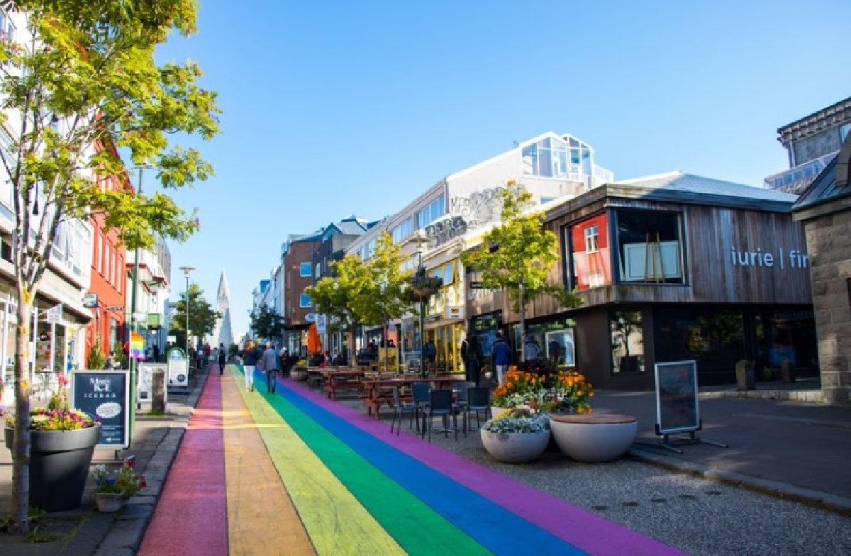 Ranking daCivitatis reúne os 5 destinos mais LGBTQIA+ amigáveis do mundo para comemorar o mês do orgulho
