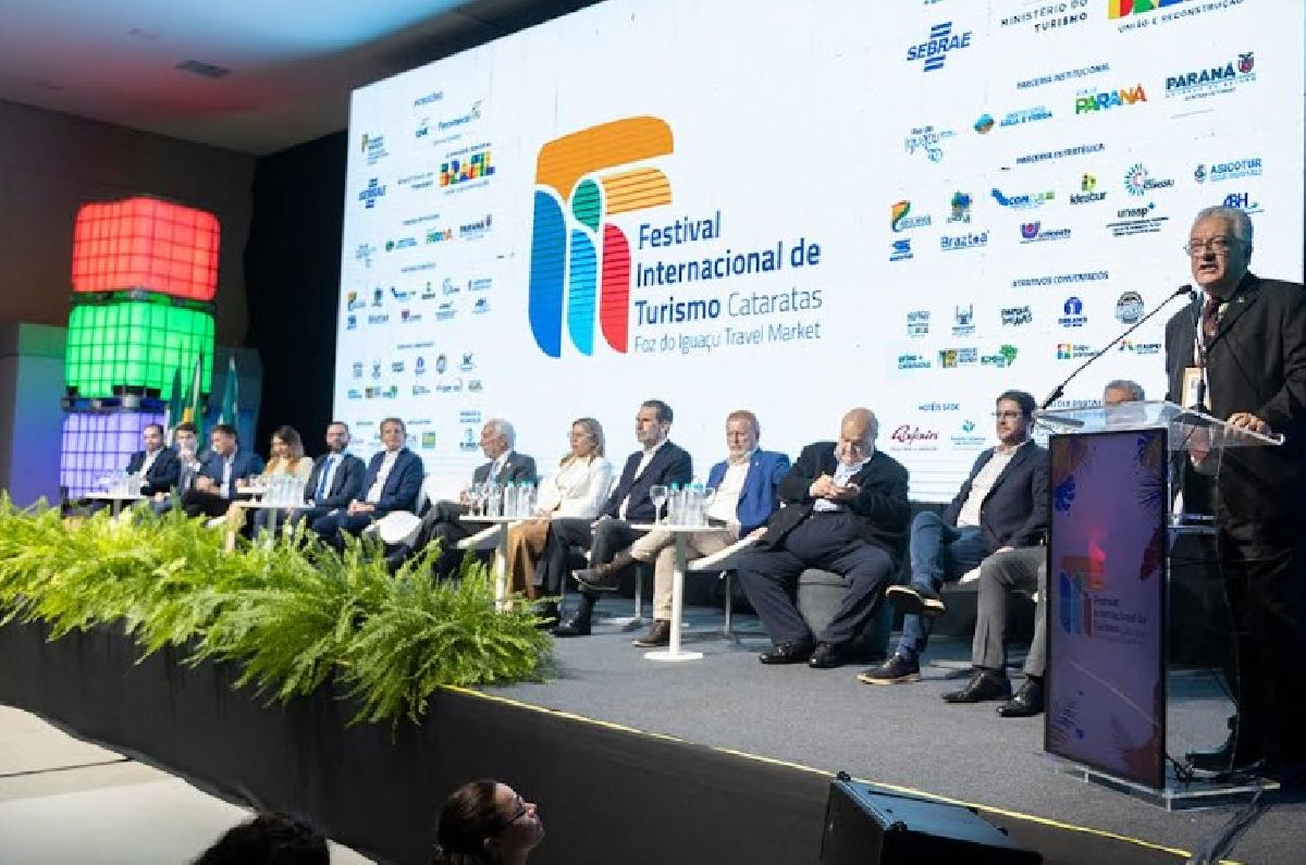 Homenagens e acordos marcam abertura do 20º FIT Cataratas