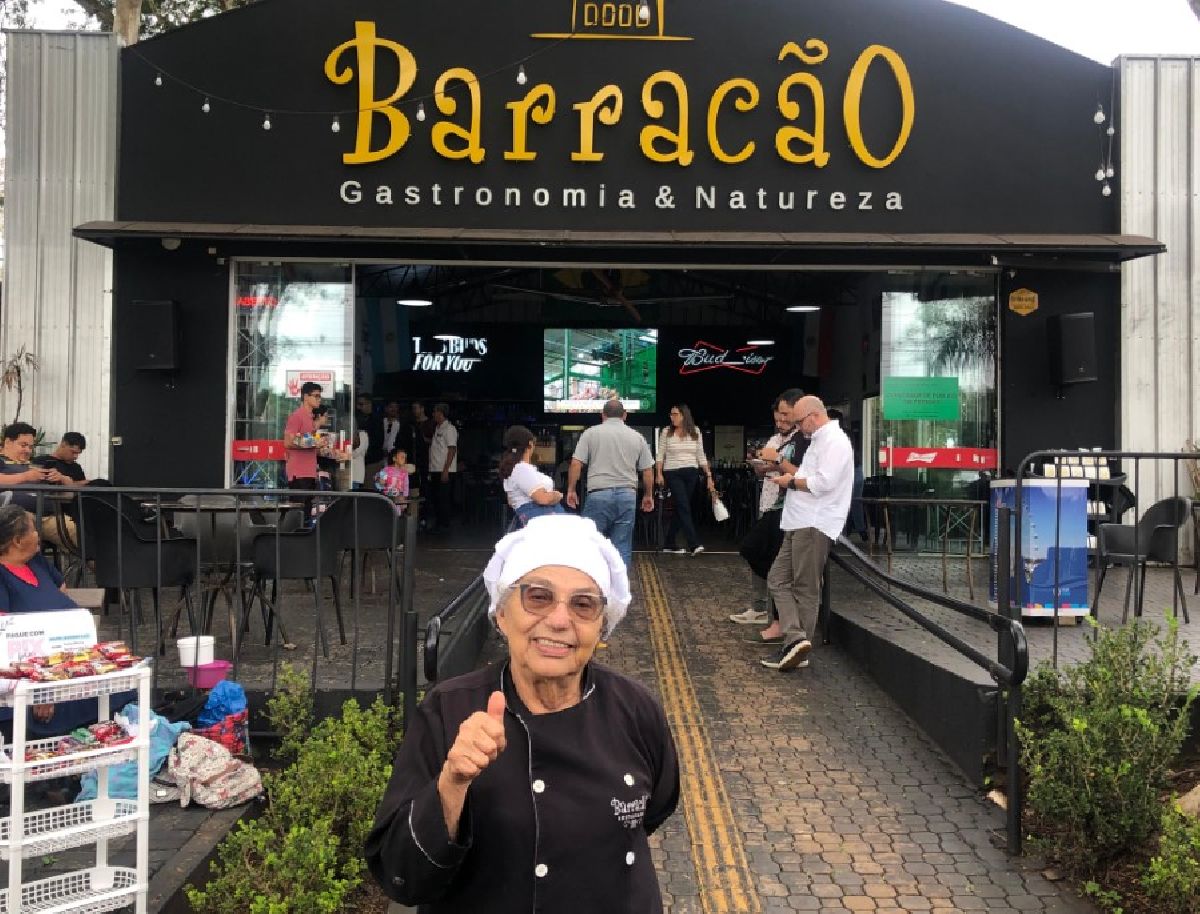 Restaurante Barracão, tradição, sabor e afeto no Coração de Foz do Iguaçu/PR
