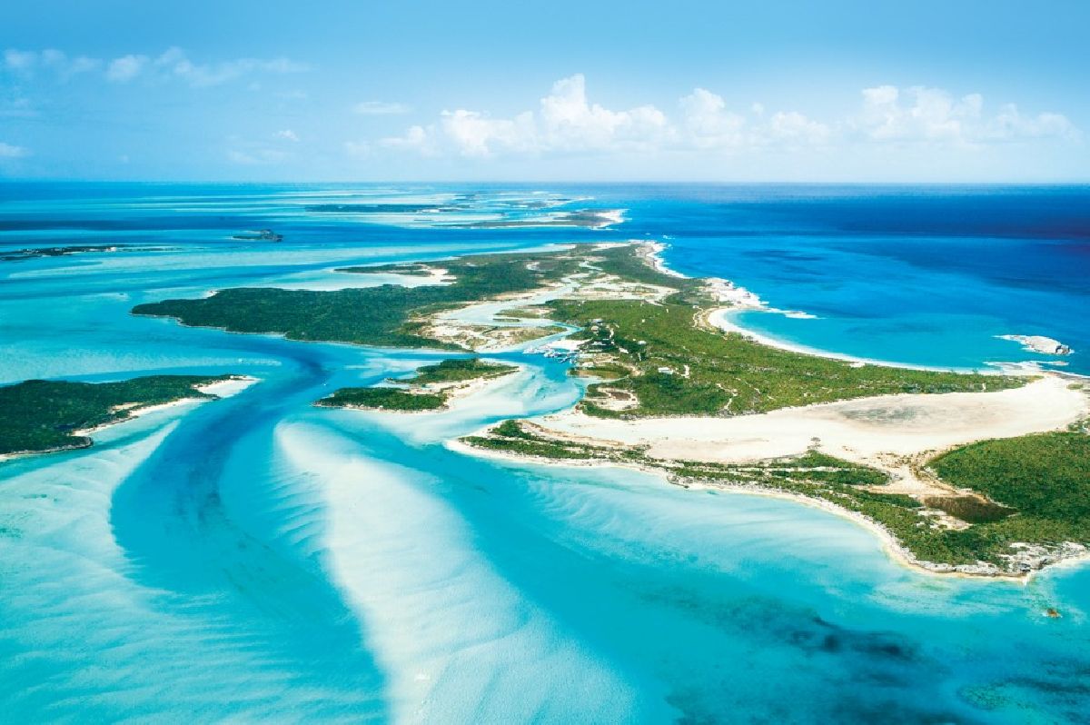 Bahamas lança campanha A Lifetime of Islands para promover suas vastas experiências para visitantes