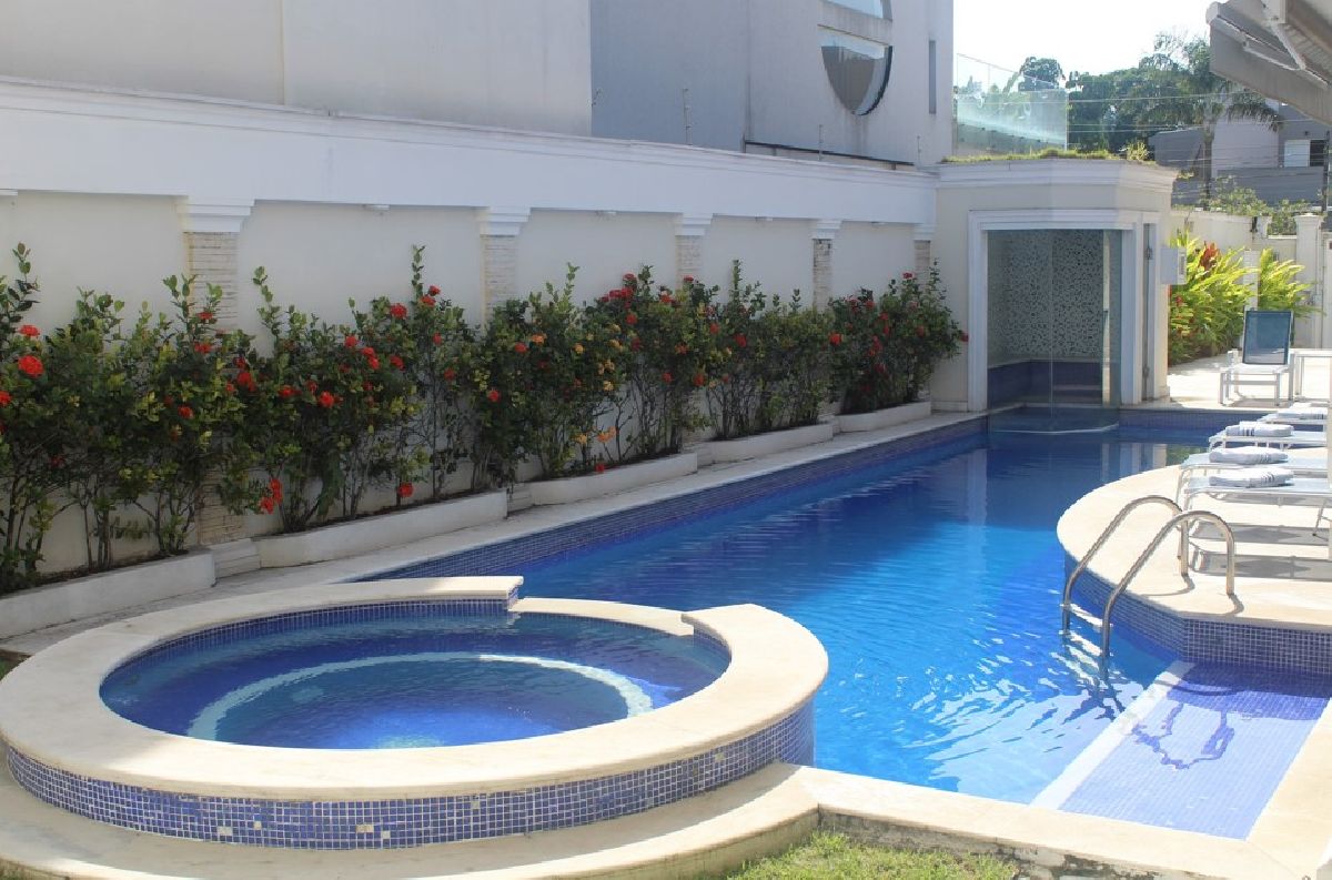 Férias de julho no Enseada Premium Hotel Boutique no Guarujá