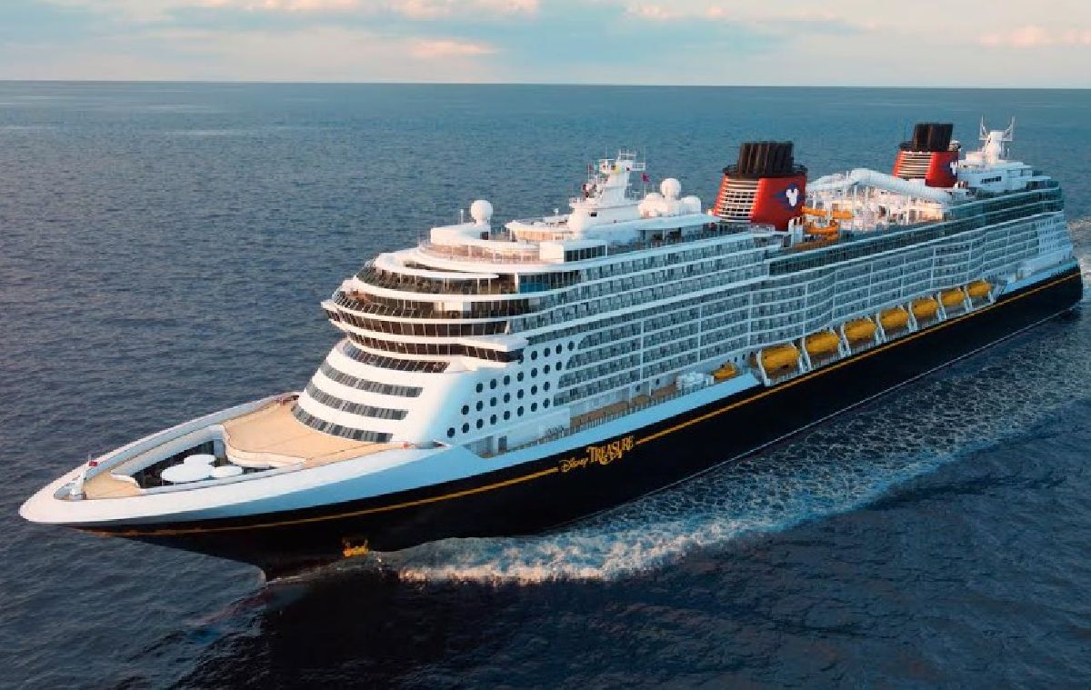Especialista em turismo destaca a segurança dos navios de cruzeiro da Disney