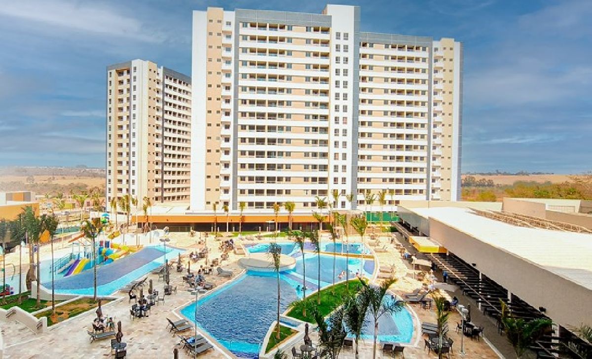 Quer férias com criança grátis + 4 atrações? Então vem curtir o verão que nunca acaba em Olímpia!