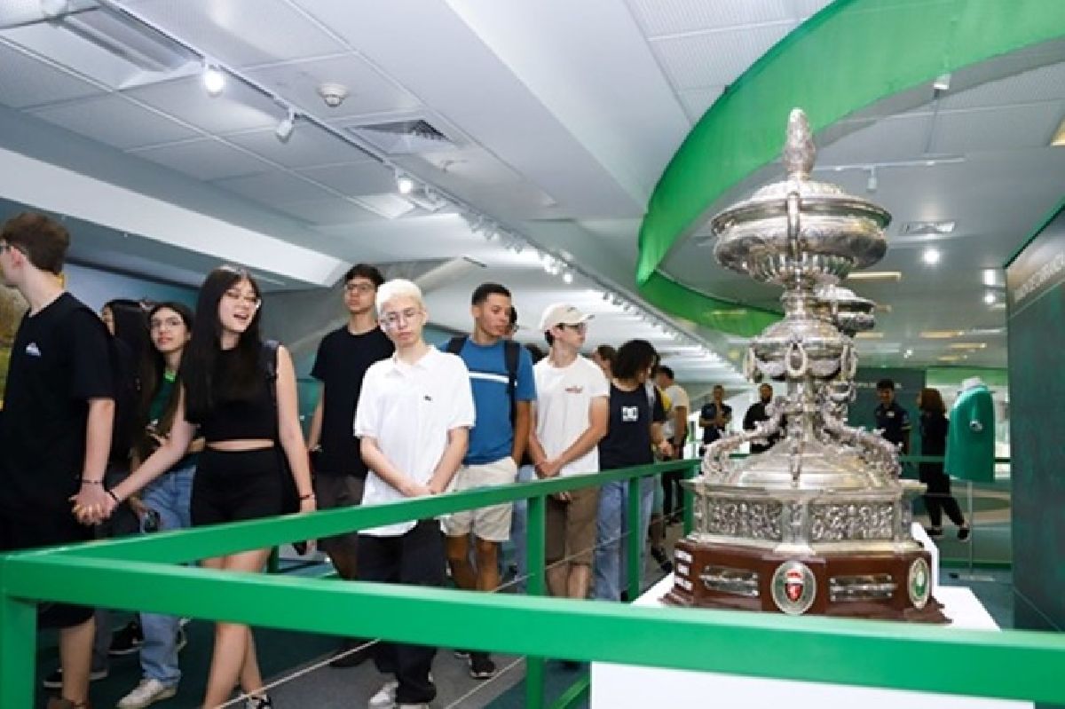 Tour no Allianz Parque conquista fãs de futebol e curiosos após campanha histórica do Palmeiras