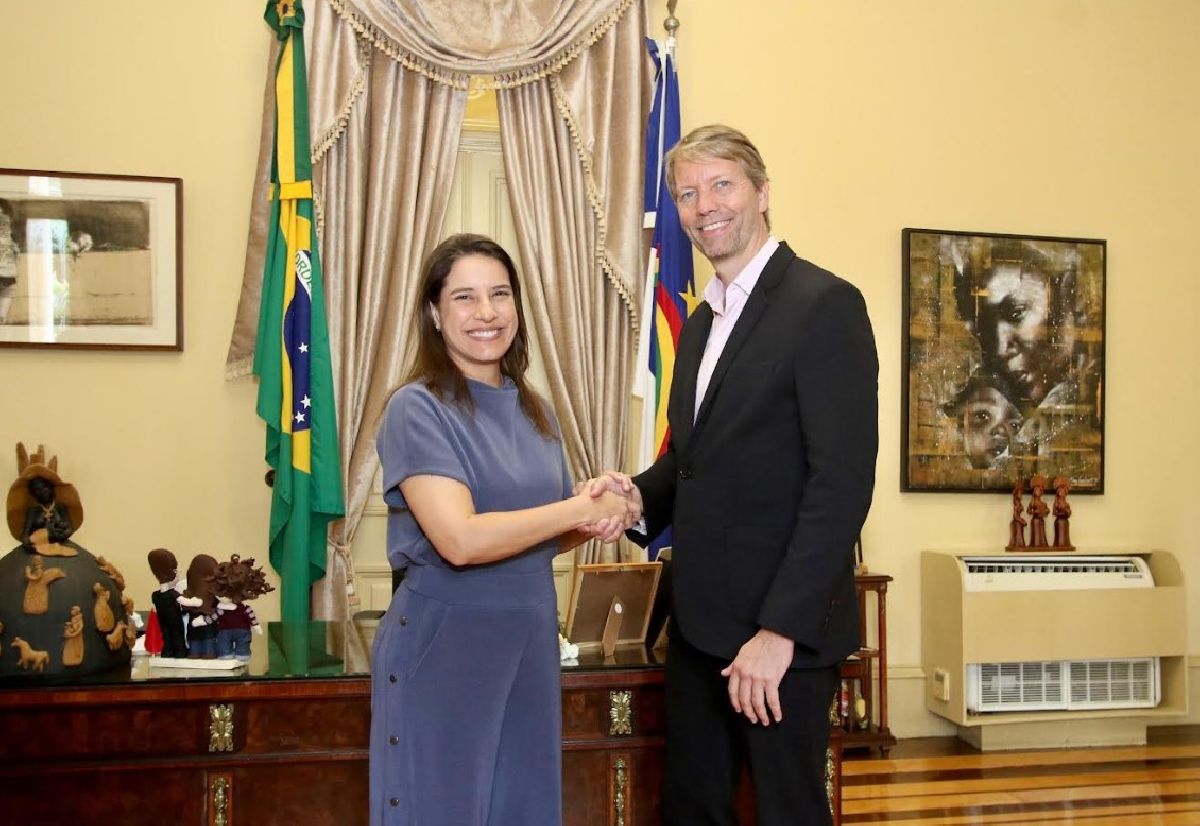 Governo de Pernambuco anuncia novo voo direto para Buenos Aires com a LATAM